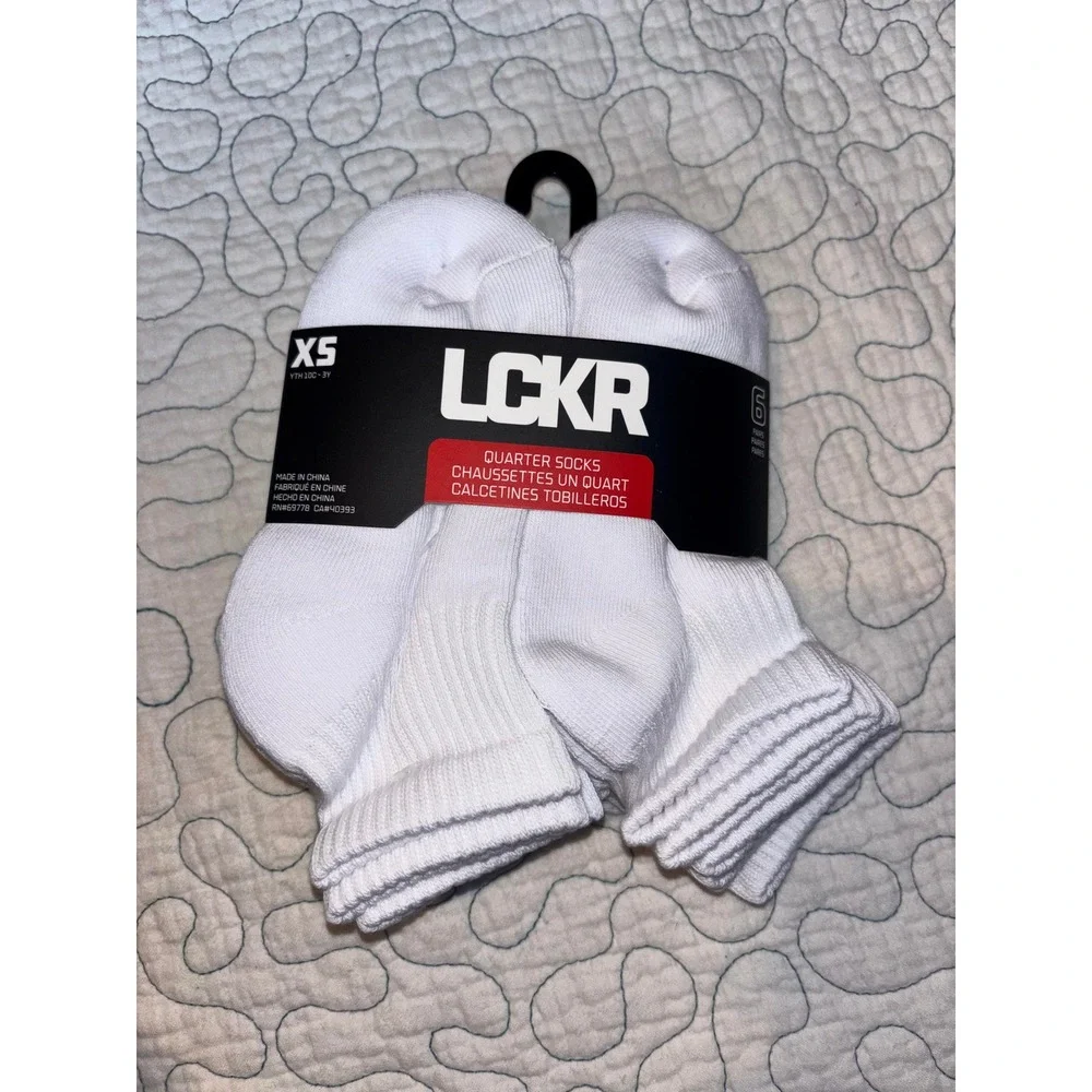 LCKR 6 Pack Youth XS White Half Cushion Quarter Athletic Socks YTH 10C-3Y